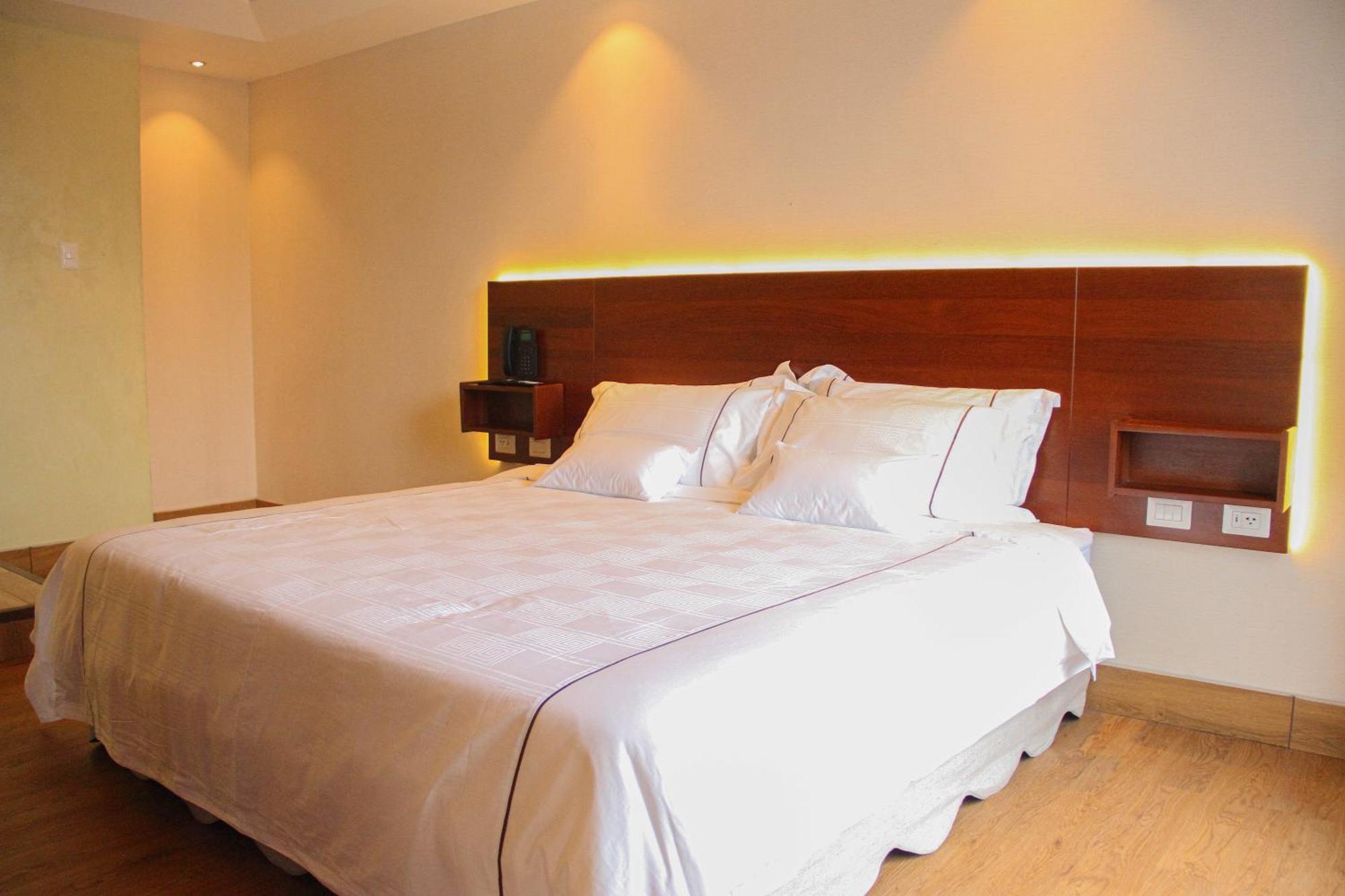 Hotel De Turistas إكيتوس المظهر الخارجي الصورة